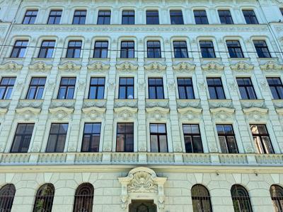 Are You Paying Panic Premiums? 7 Strategies to Fast-Track Property Finance Without Getting Squeezed